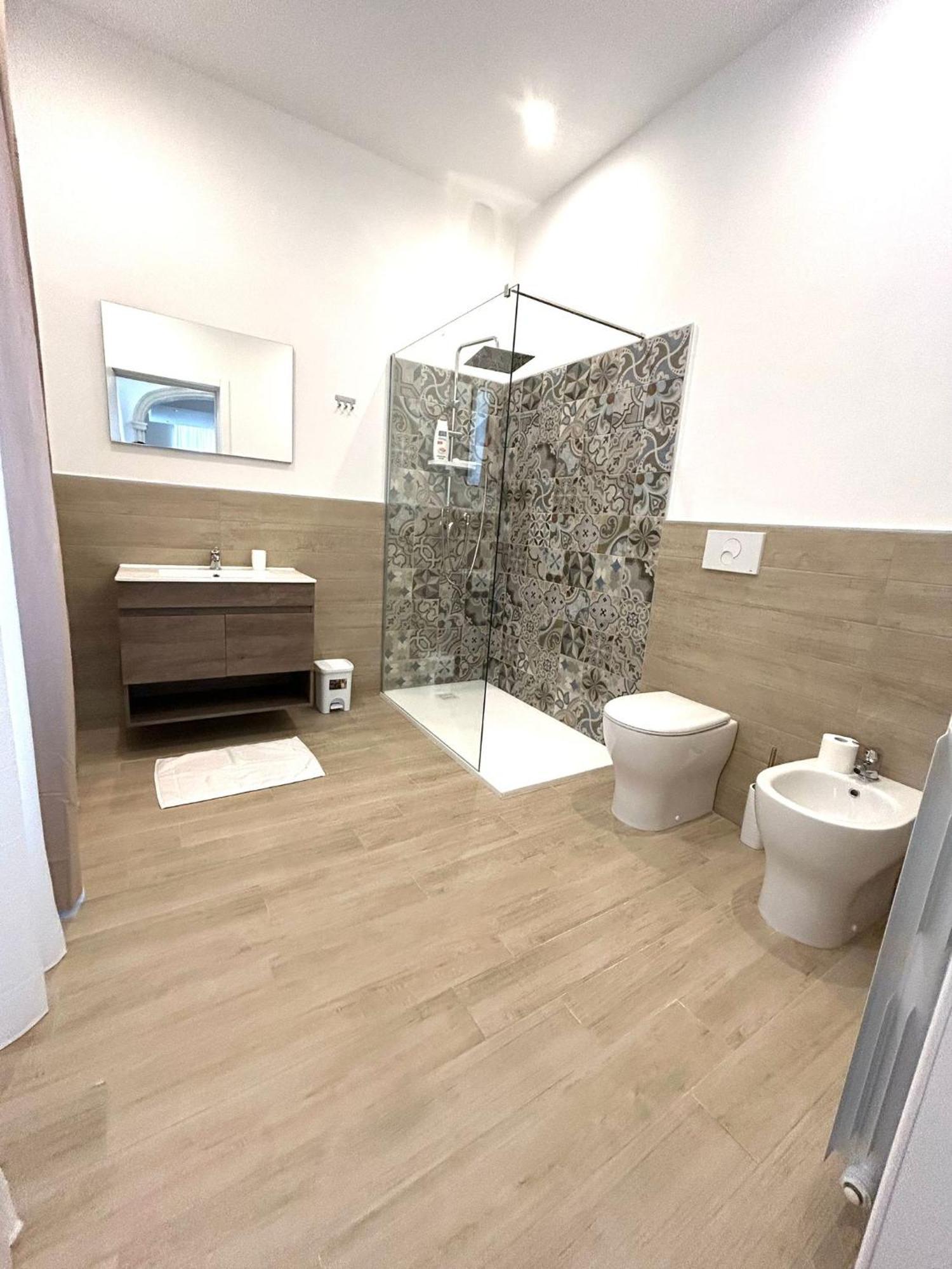 Bed E Suite Domar Brindisi Exteriör bild