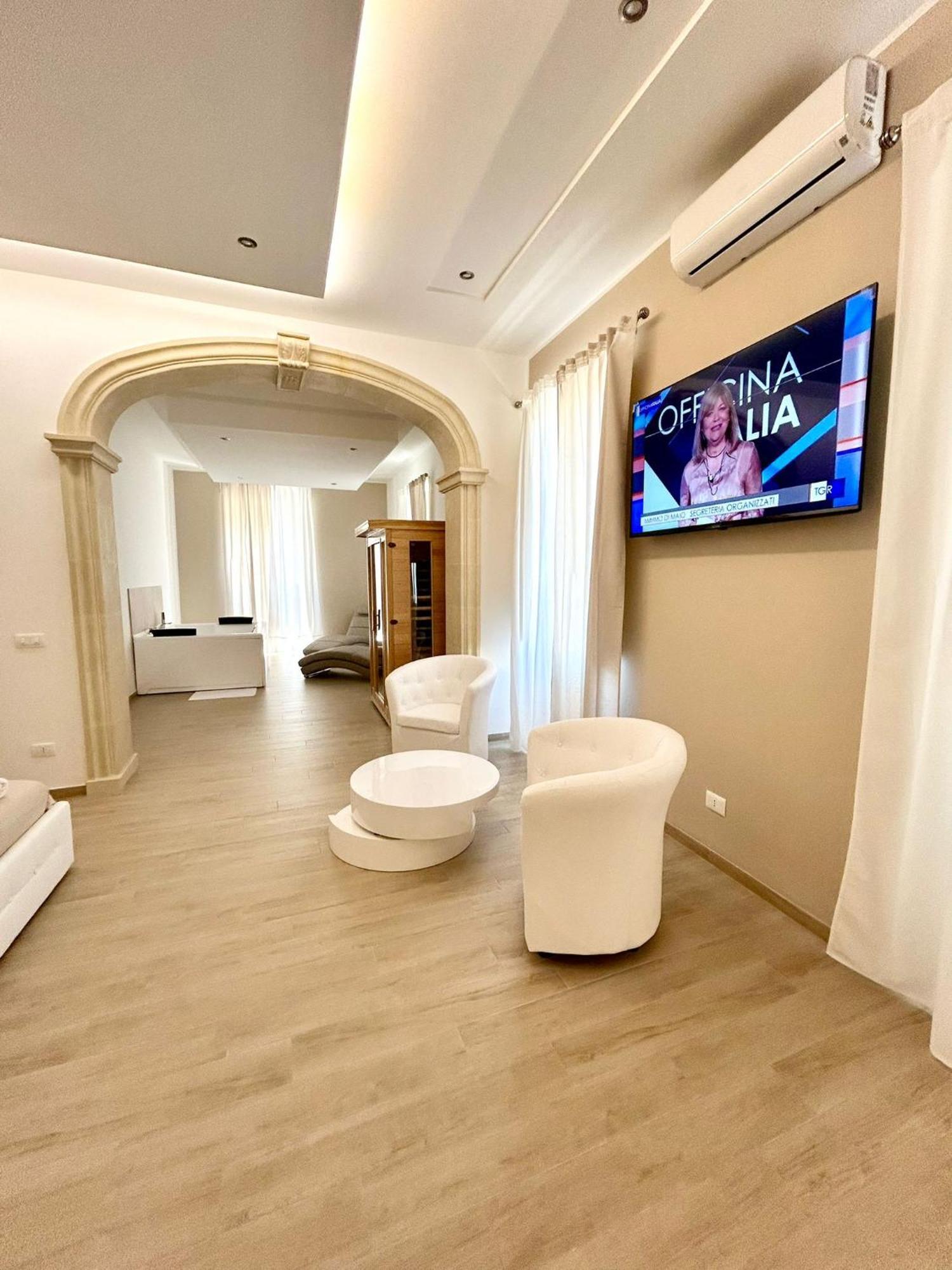 Bed E Suite Domar Brindisi Exteriör bild
